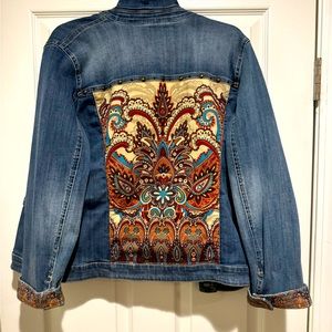 Like new size 2 Chico’s Jean jacket